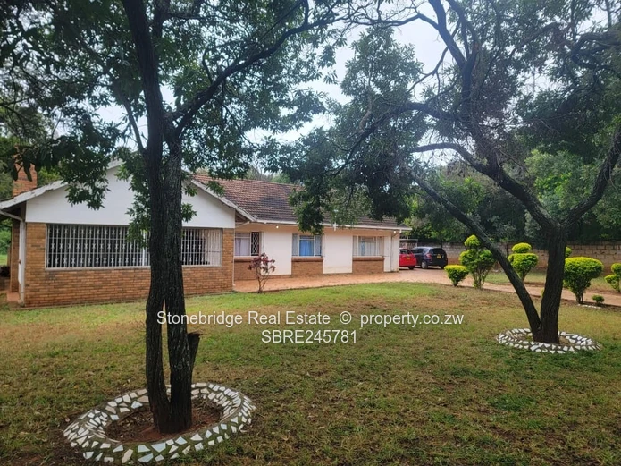 4 Bedroomed House in Fortunes gate for sale