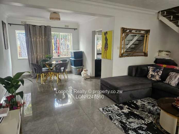 Avondale 2-Bed Garden Flat, Double-Storey & Gated (Sole Mandate)