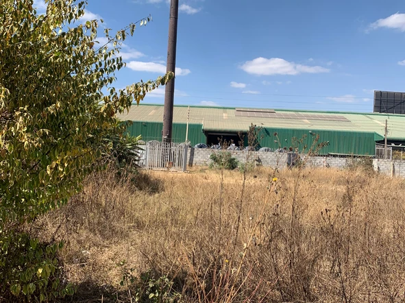 Commercial & Industrial Land