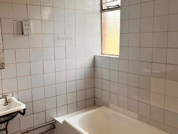 3 Bedroom Flat & Apartment