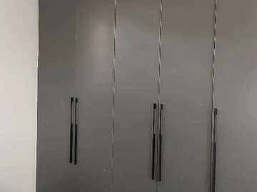 4 Bedroom Flat & Apartment