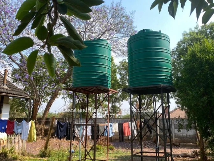 5-Bedroom House For Sale In  Matsheumhlope Bulawayo