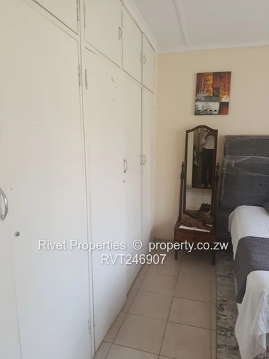 Glen Lorne Property For Sale Access To Enterprise Road