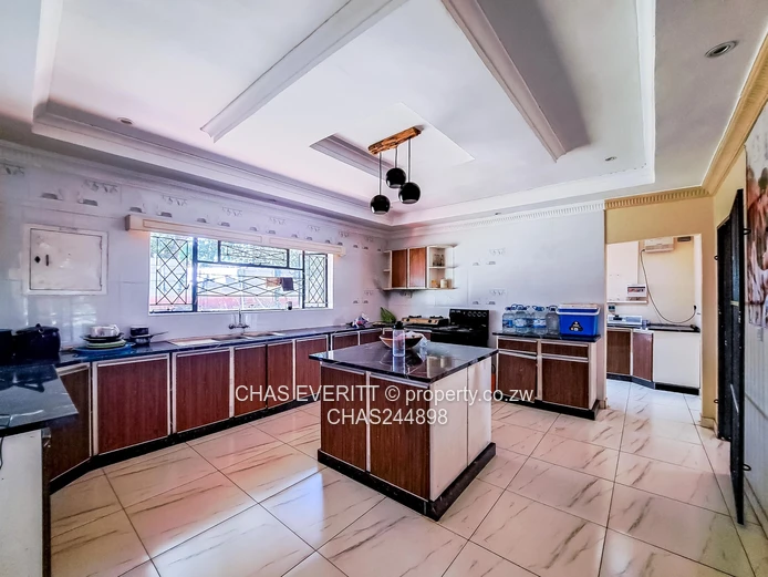 Four Bedroomed House In Greystone Park 