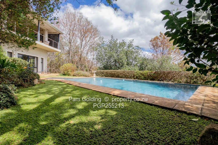 Timeless Elegance on the Hill - Price Drive Brooke Estate 