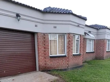 3 Bedroom Garden Flat