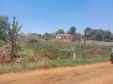 Stands & Residential Land