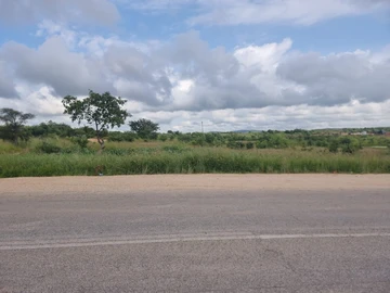 Commercial & Industrial Land