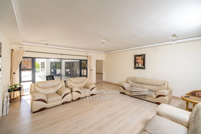 Carrick Creek Estate  Exquisite Luxury Living on 2,000sqm