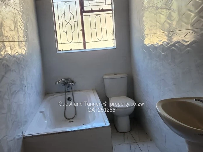Luxury 6-Bedroom Mansion for Sale – Fern Valley, Mutare