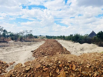 Stands & Residential Land