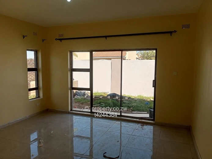 Bloomingdale 3 bed house for Rent