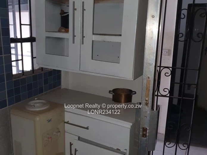 St Marys Retail Shop — 200m², Tiled, Walled, Good ZESA (Sole Mandate)