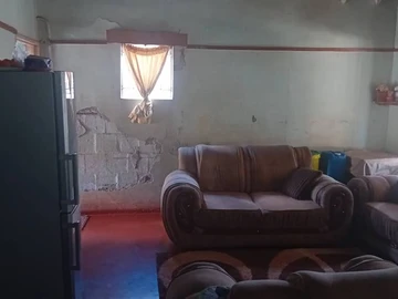 Chitungwiza Zengeza 4 House For Sale