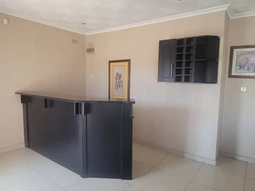 3 Bedroom Garden Flat
