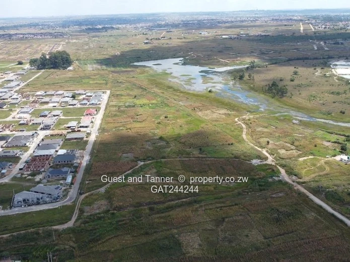 High School stand for Sale in Mabvazuva Estate!!