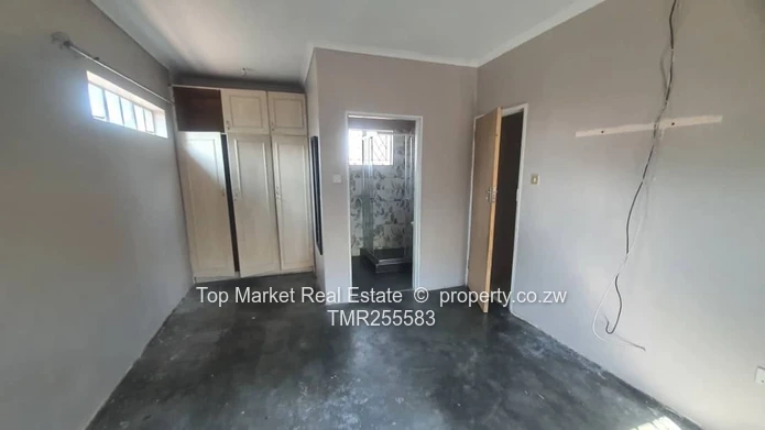 Msasa Park house for rent