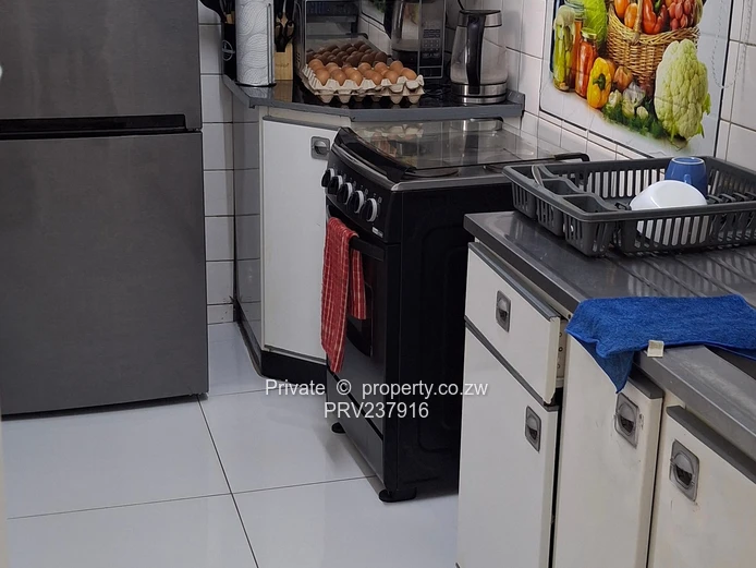 1 Bed Fully Furnished 