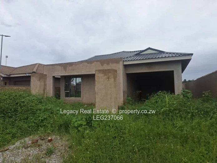 Affordable 3-Bed Cold Comfort House – Main Ensuite & Garage.