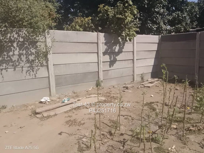 Secure Walled 2-Bed Home with Yard in Chitungwiza