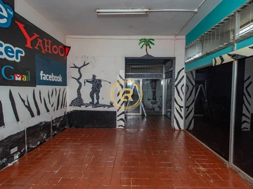 Shop & Retail Property