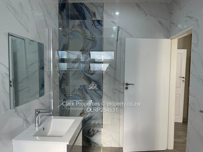 Newly Built Apartment in Greystone Park