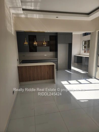 Emerald Hill: New 3-Bed Townhouse Complex w/ Borehole