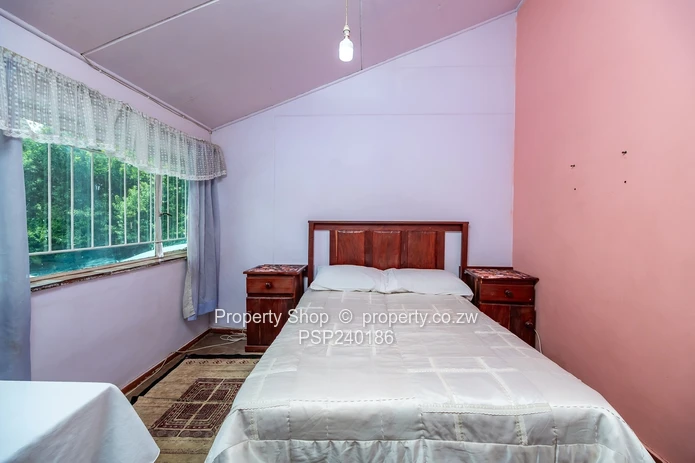 Fully Furnished 3 Bedrooms Garden Flat