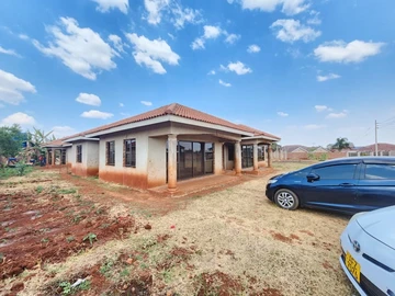 5 Bedroom House