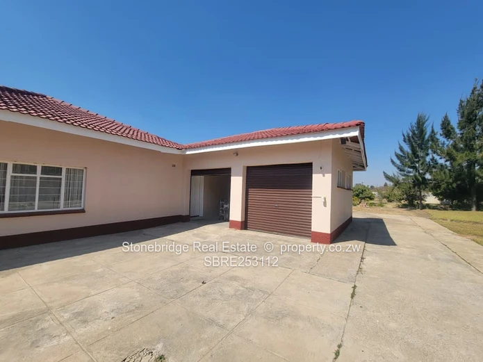 4 Bedroom House in Burnside For Sale