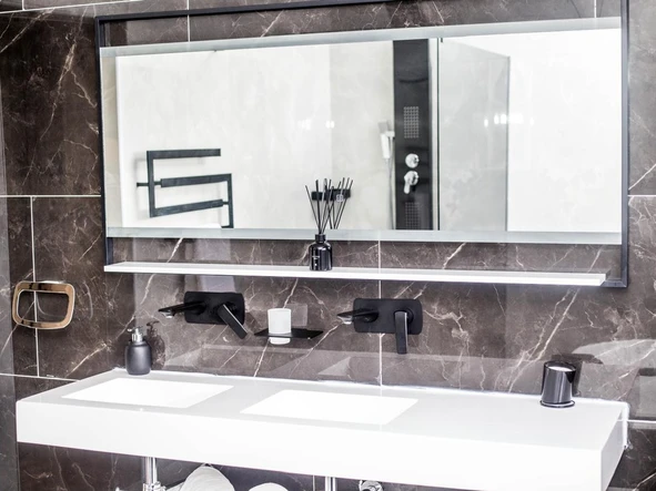 3 Bedroom Flat & Apartment