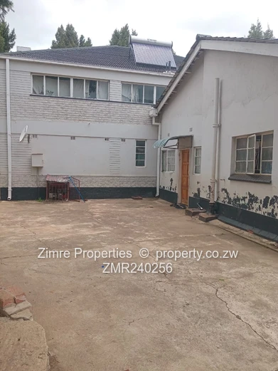INVESTMENT OPPORTUNITY , close to Samora Machel & Glenara