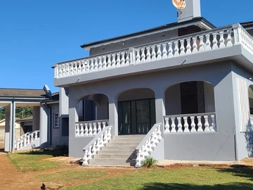 Massive Double Storey To Let