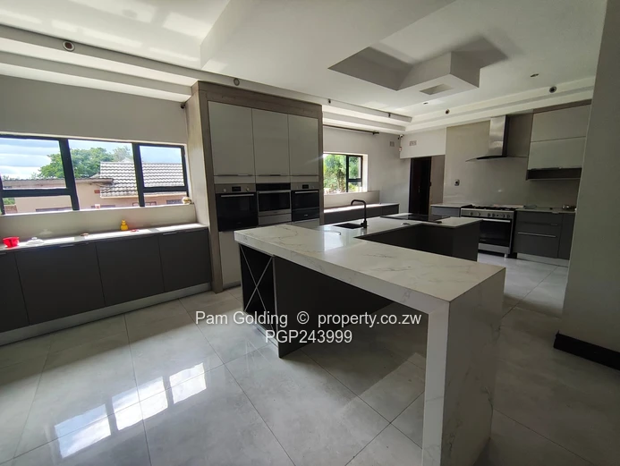 Elegant 6-Bedroom Luxury Home To Let in Glen Lorne