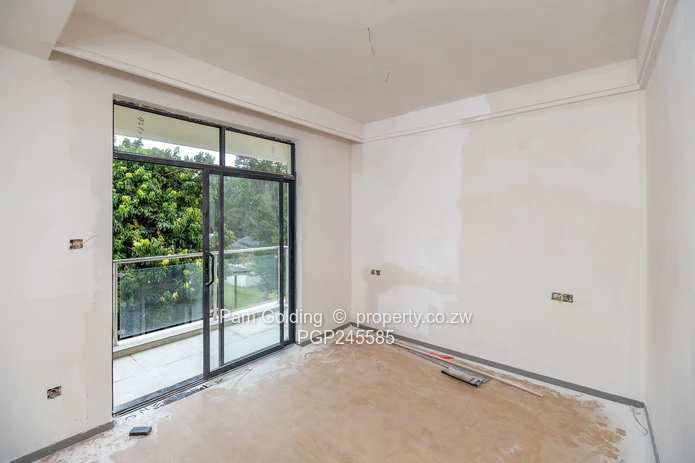 PRICE REDUCED — Upmarket Townhouses for Sale in Highlands