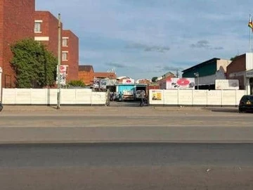 Commercial & Industrial Land