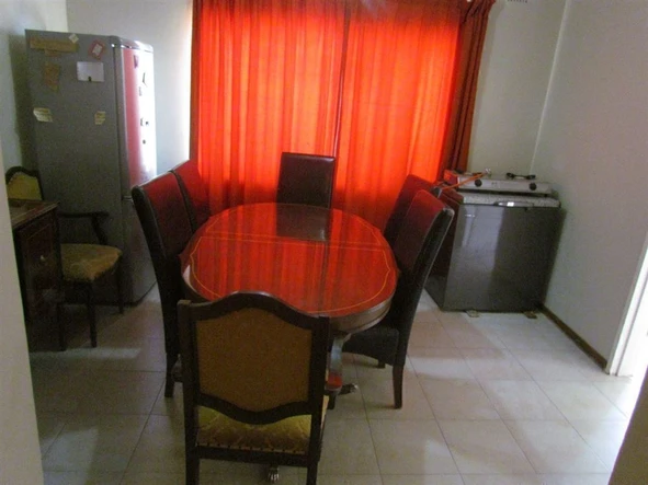 3 Bedroom Flat & Apartment