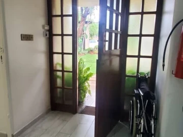 Shop & Retail Property