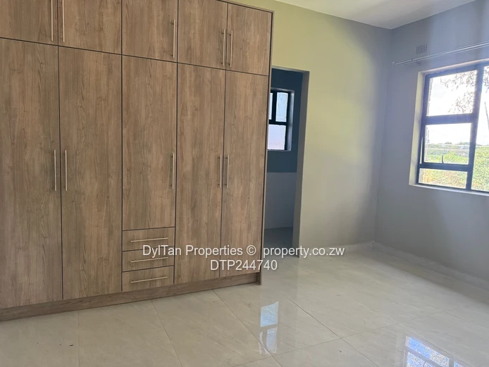 Mount Pleasant Groombridge 3 Bedroomed All En-suite Apartment for Rent – $1,500/month
