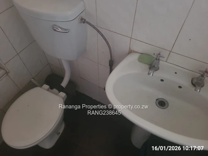 ?? CBD 1-Bedroom Apartment for Sale- Bulawayo