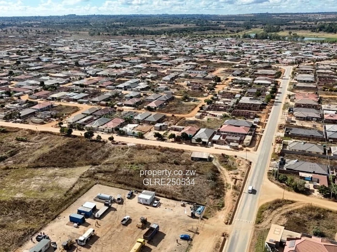 400 m² Stand in Ruwa — Tarred Road & Subdivision Potential