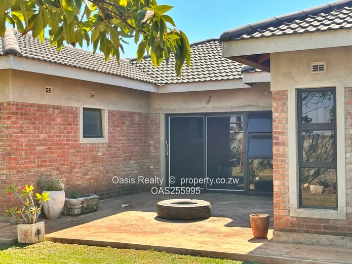Property For Sale | Emhlangeni, Bulawayo