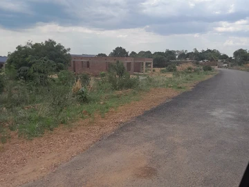 Stands & Residential Land