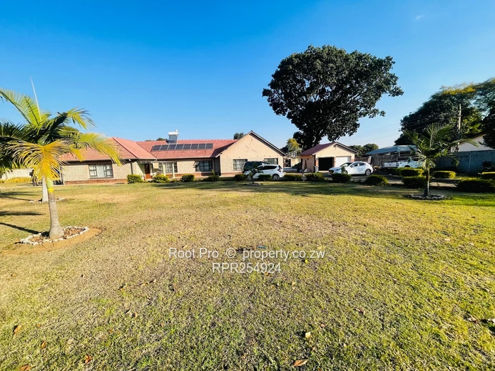 Marlborough House For Sale Close To Harare Drive  (Sole Mandate)
