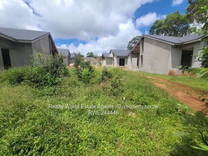 FOR SALE: Emerald Hill – Dosert Mews Townhouses