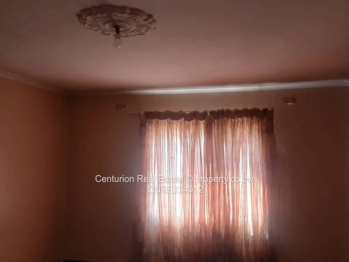 Glen Lorne house to let