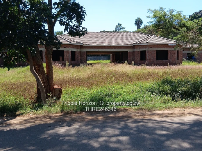 Large 5-Bed Unfinished Home on 4,500m² — Westgate Bluffhill 
