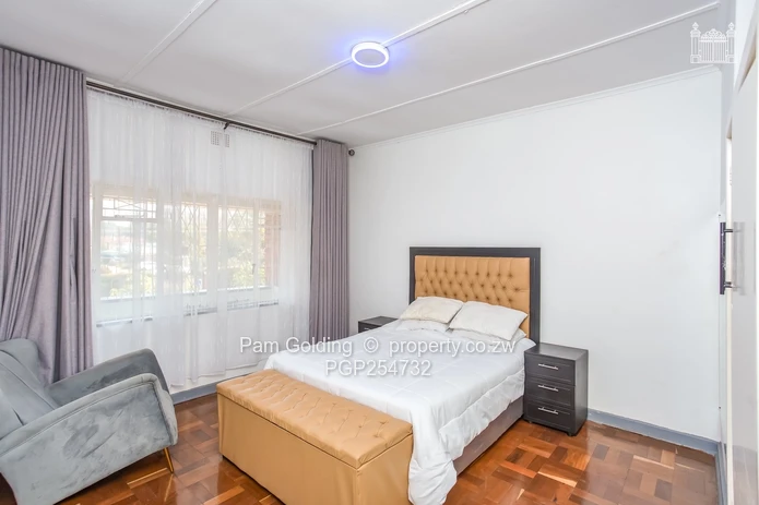 Charming 2-bedroom flat along Ceres Road (Sole Mandate)