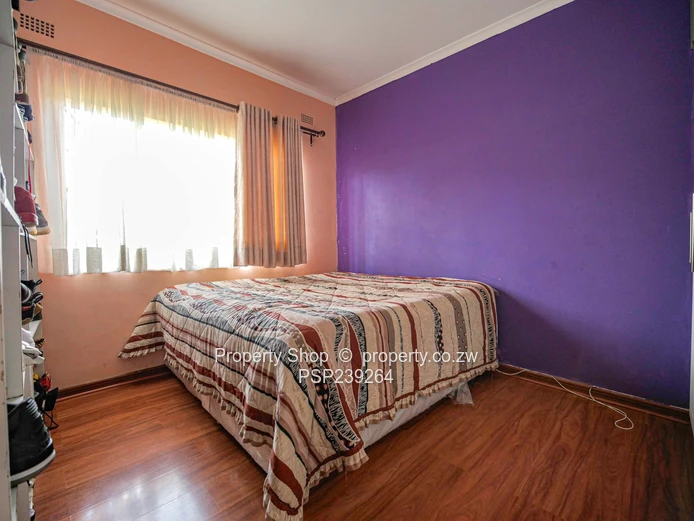 Lovely Unit in A Secure Complex!