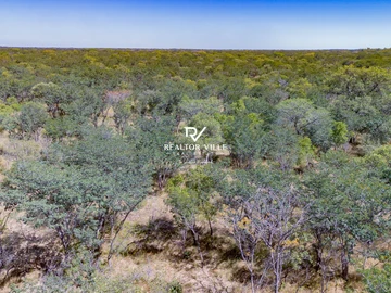 Farm & Agricultural Land